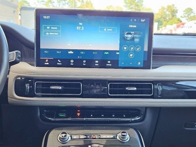 Used 2021 Lincoln Nautilus Reserve image 24