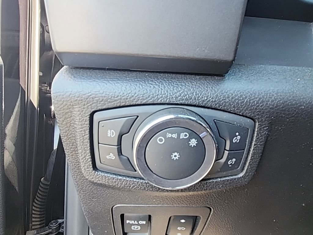 Used 2020 Ford F150 XLT w/ Equipment Group 302A Luxury image 17