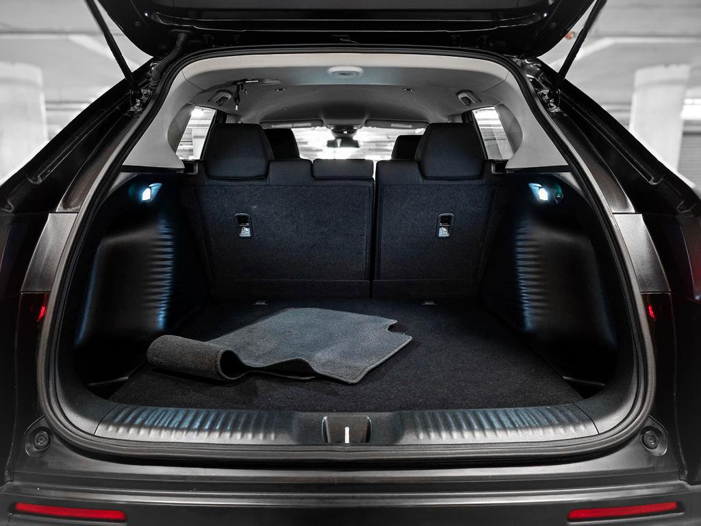 Used 2024 Honda HR-V LX image 8