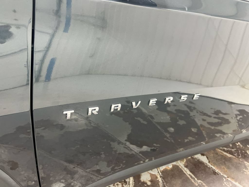 Used 2019 Chevrolet Traverse LT w/ LPO, Floor Liner Package FWD image 26