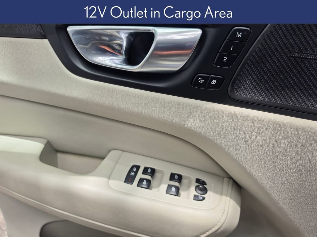 Used 2022 Volvo XC60 B5 Inscription w/ Advanced Package FWD image 21
