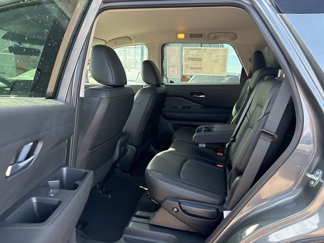 New 2026 Nissan Pathfinder SL AWD/4WD image 8