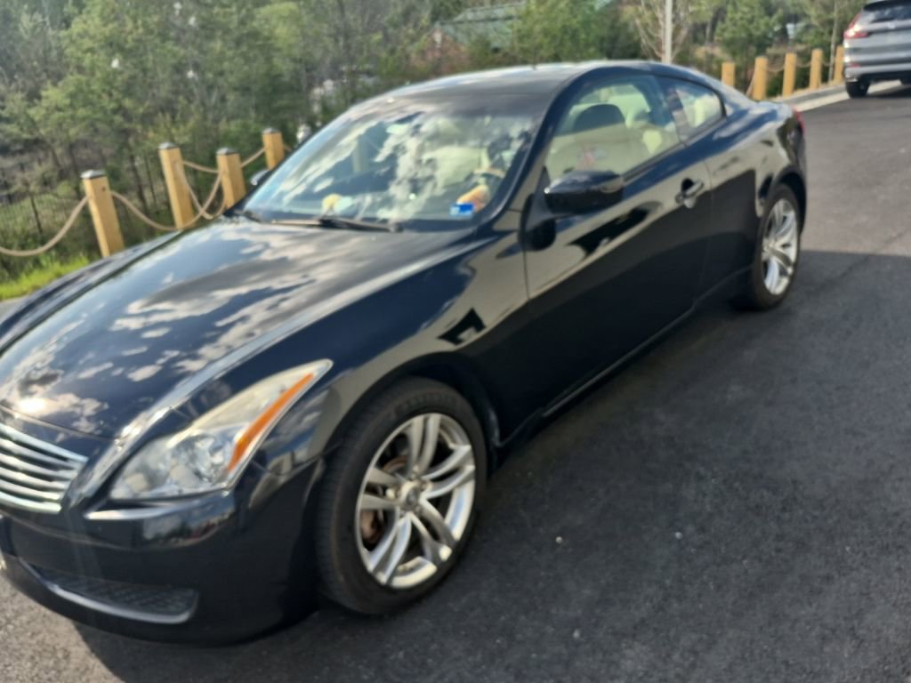 Used 2009 INFINITI G37 x Coupe w/ Premium Pkg