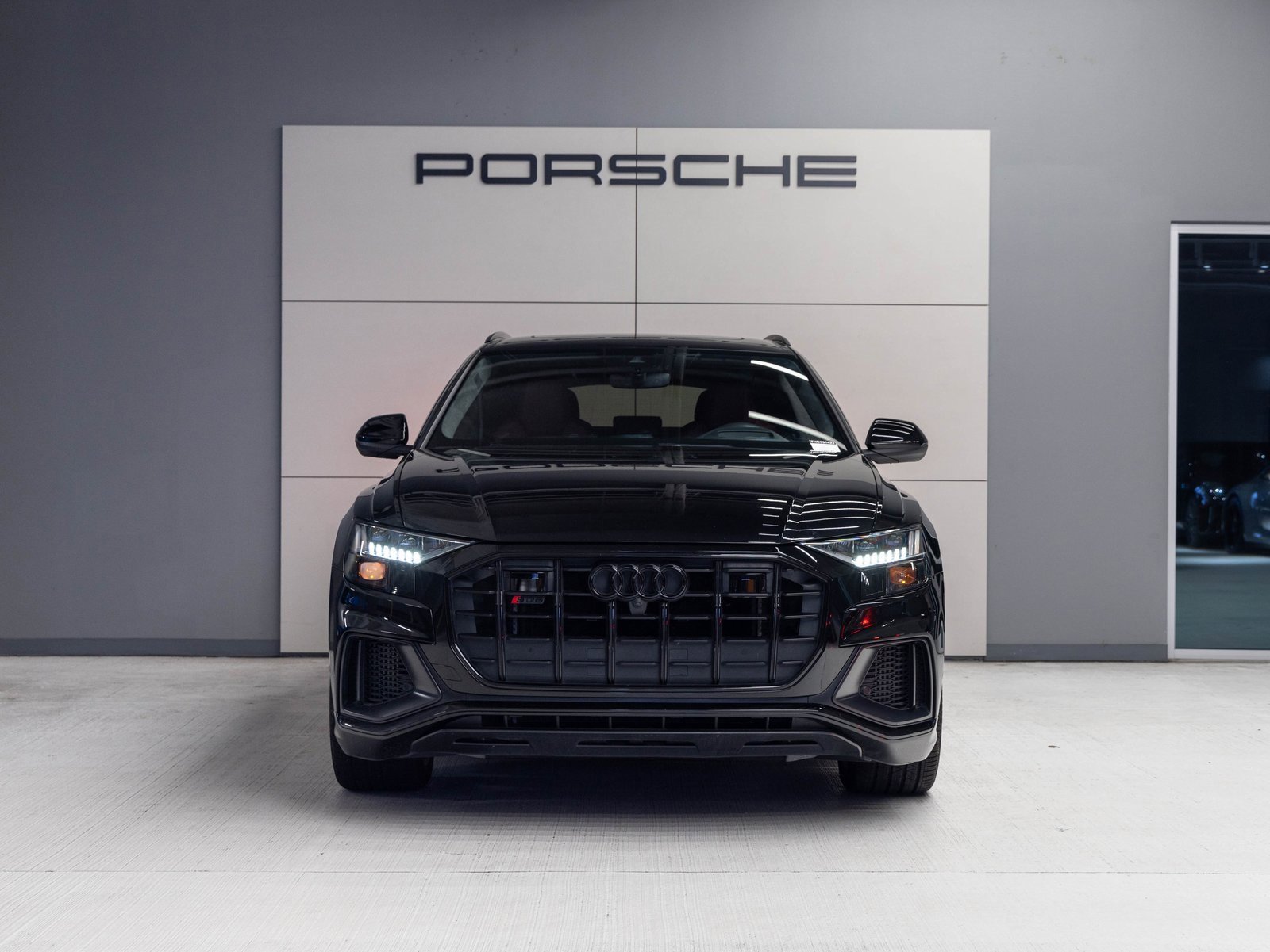 Used 2022 Audi SQ8 Prestige w/ Prestige Package image 10