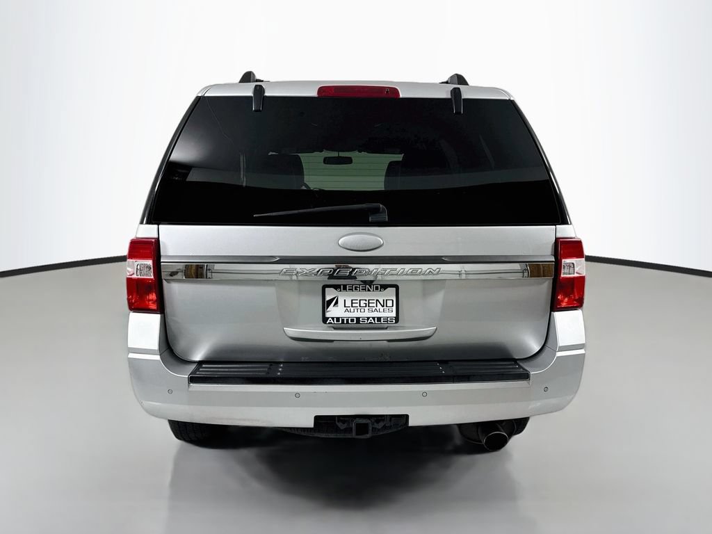Used 2016 Ford Expedition XLT w/ Equipment Group 202A AWD/4WD image 6