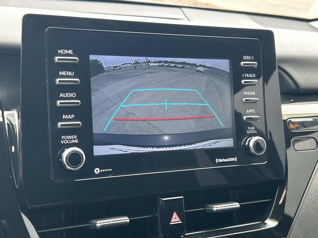 Used 2024 Toyota Camry SE FWD image 20