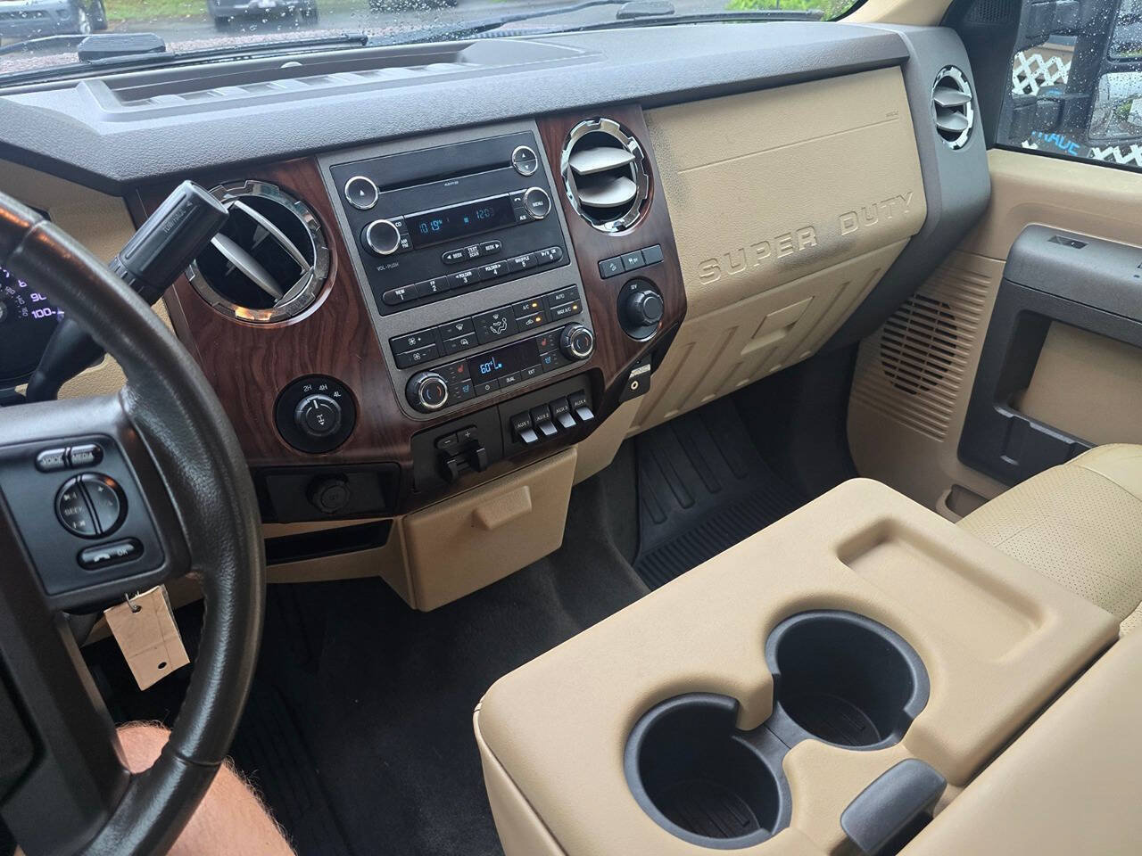 Used 2011 Ford F350 Lariat w/ Lariat Interior Pkg AWD/4WD image 27