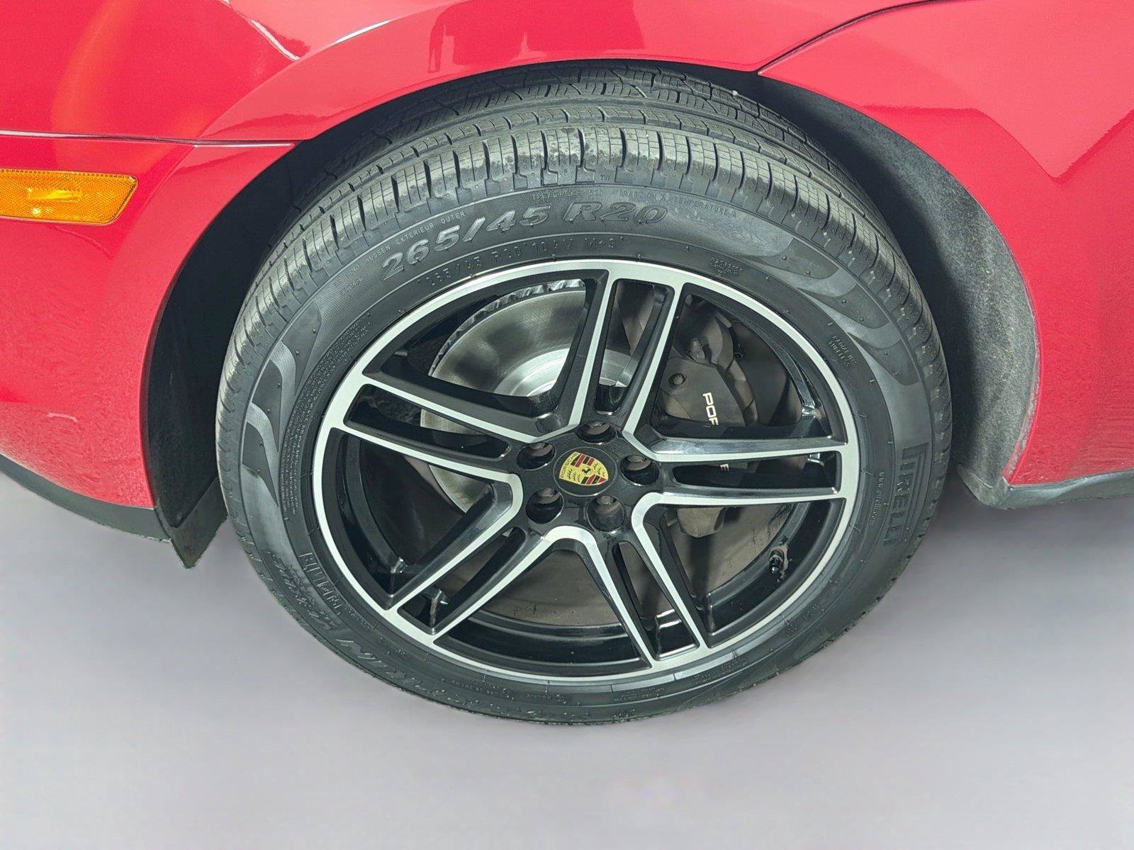 Certified 2021 Porsche Macan AWD/4WD image 11