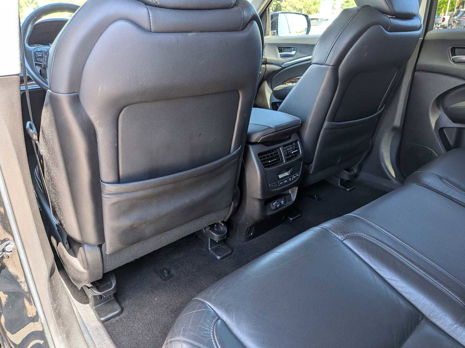 Used 2020 Acura MDX SH-AWD image 17