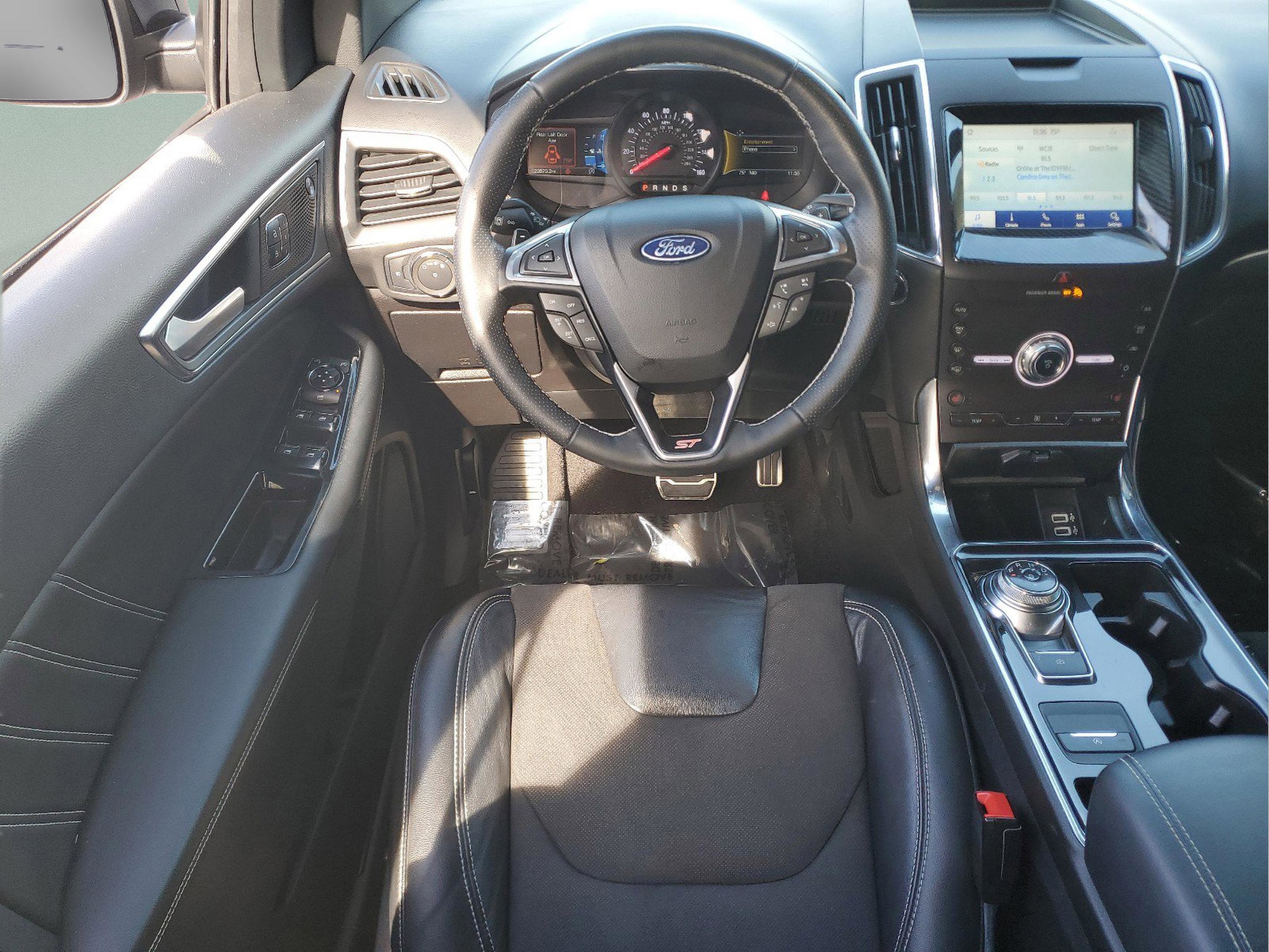 Used 2020 Ford Edge ST image 14