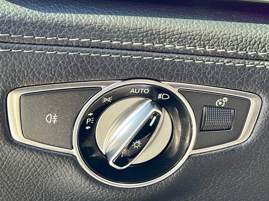 Certified 2023 Mercedes-Benz AMG GT 43 image 34