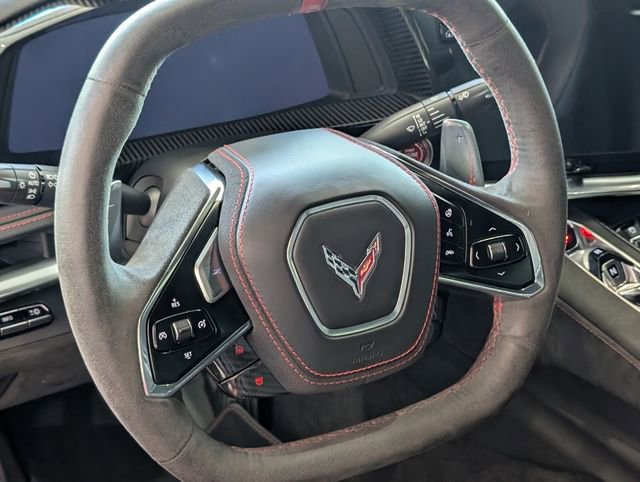 Used 2022 Chevrolet Corvette Stingray Premium Cpe w/ Z51 Performance Package image 13