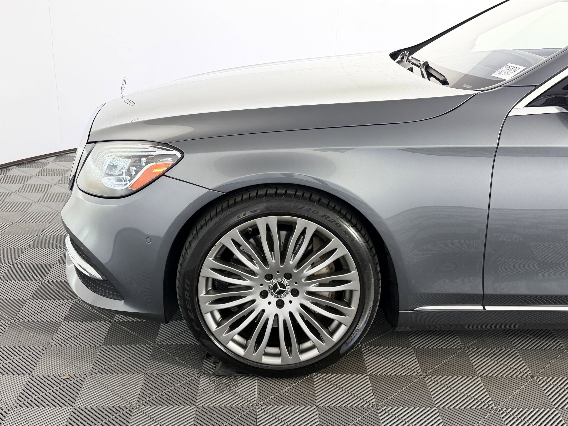 Used 2020 Mercedes-Benz S 560 Sedan image 11