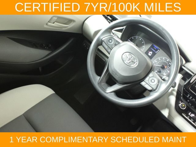 Used 2024 Toyota Corolla LE w/ LE Convenience Package FWD image 17
