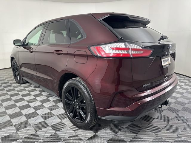 Used 2023 Ford Edge ST-Line w/ Class II Trailer Tow Package image 5