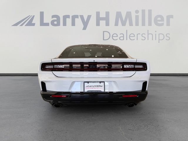 New 2026 Dodge Charger R/T w/ Blacktop Package AWD/4WD image 4