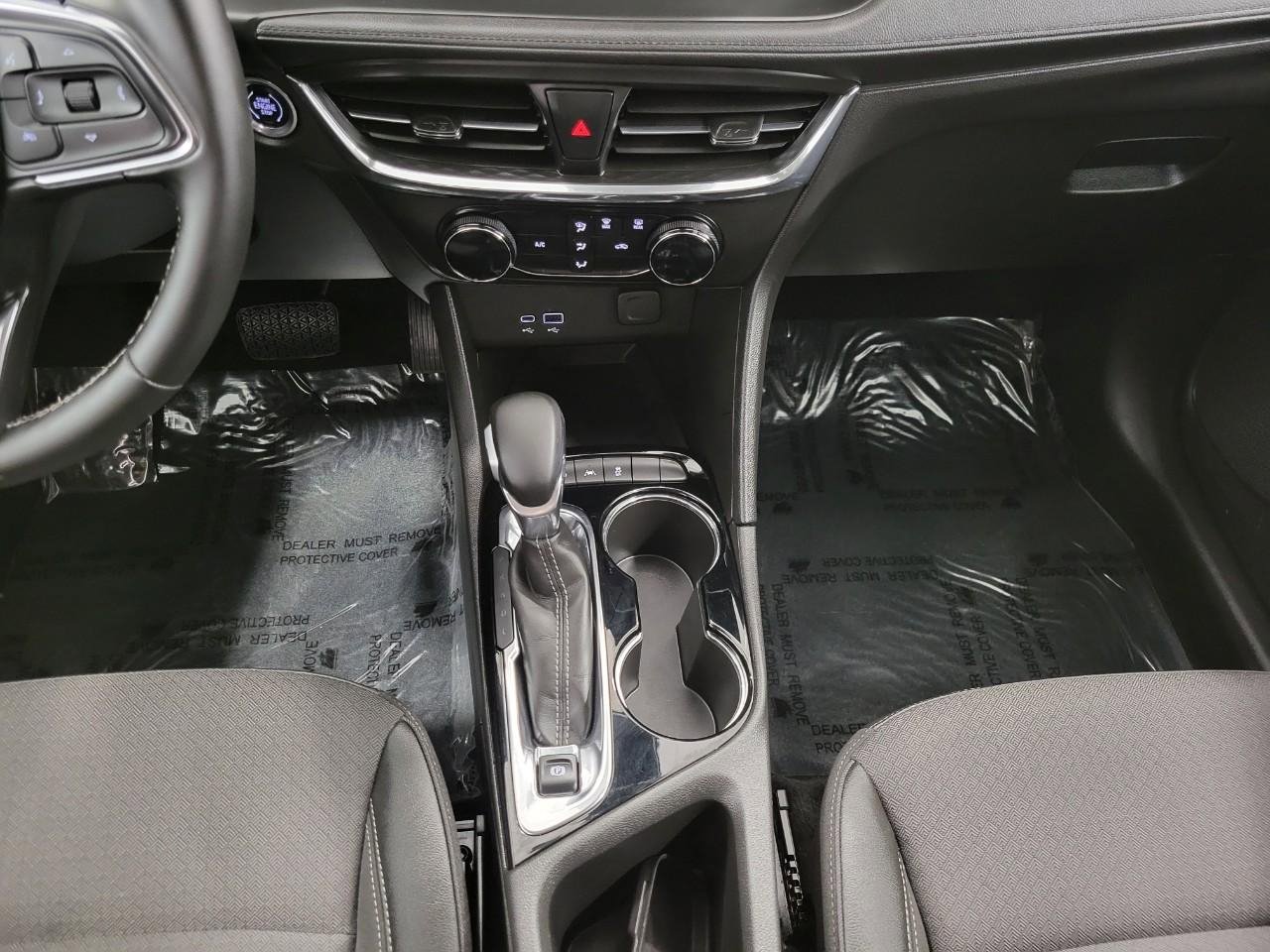 Used 2025 Buick Encore GX Preferred image 17