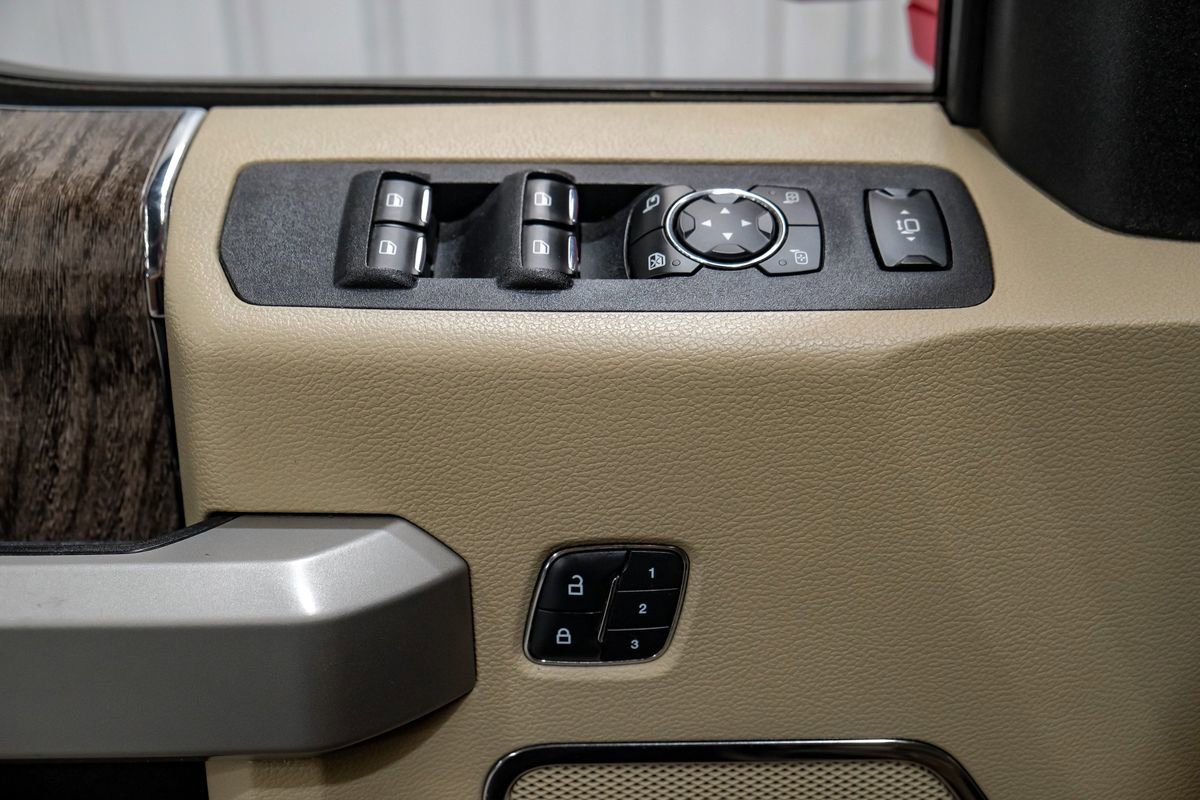 Used 2018 Ford F250 Lariat w/ Lariat Ultimate Package image 45