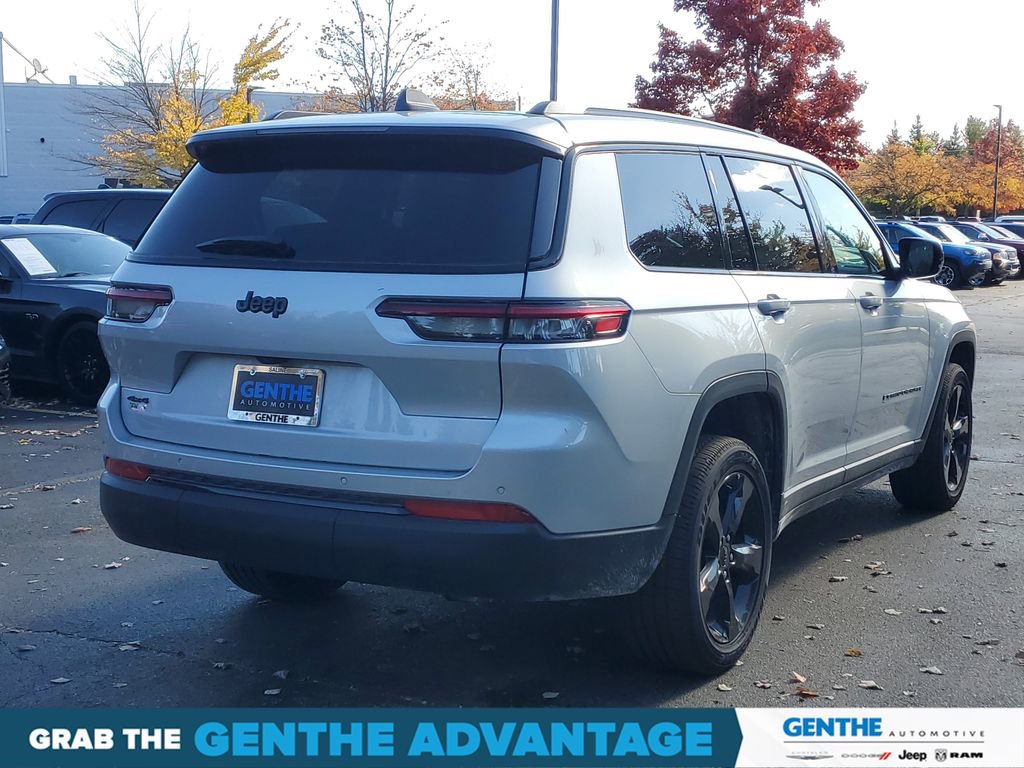 Certified 2024 Jeep Grand Cherokee L Altitude image 4