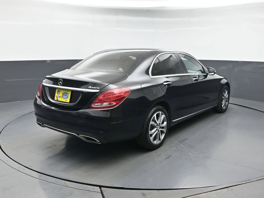 Used 2017 Mercedes-Benz C 300 4MATIC Sedan image 6