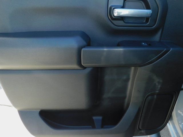 Used 2025 Chevrolet Silverado 2500 Custom image 23