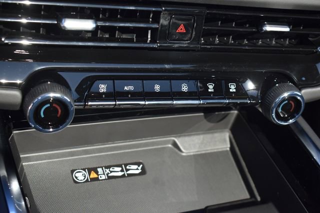 New 2026 Chevrolet Suburban High Country image 38