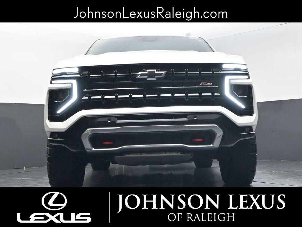 Used 2025 Chevrolet Tahoe Z71 w/ Z71 Off-Road Package AWD/4WD image 16
