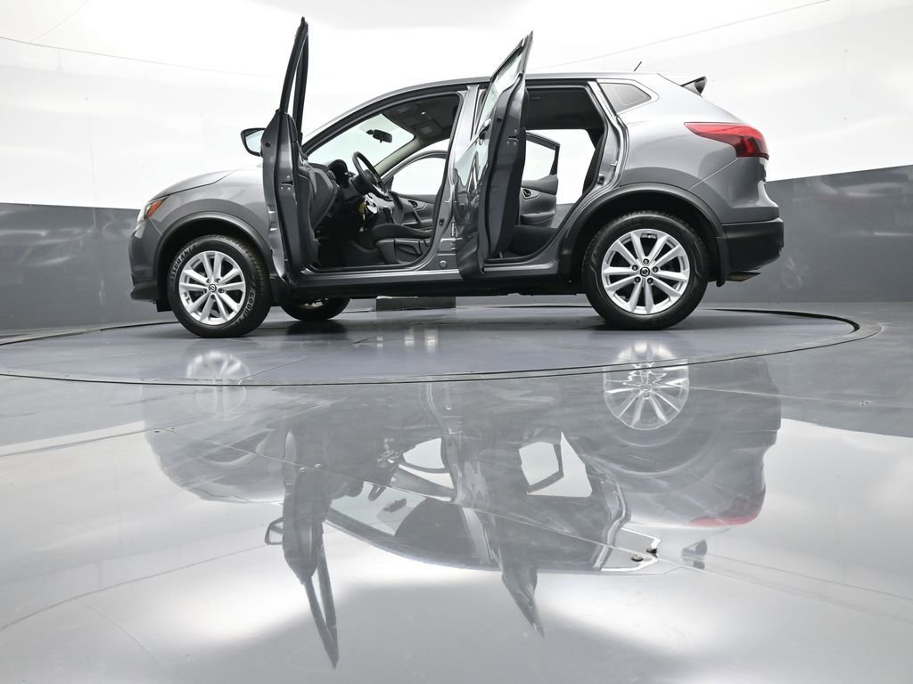 Used 2019 Nissan Rogue Sport S w/ Appearance Package FWD image 47