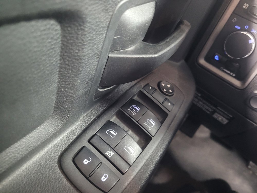 Used 2022 RAM 1500 Tradesman w/ Chrome Appearance Group image 27