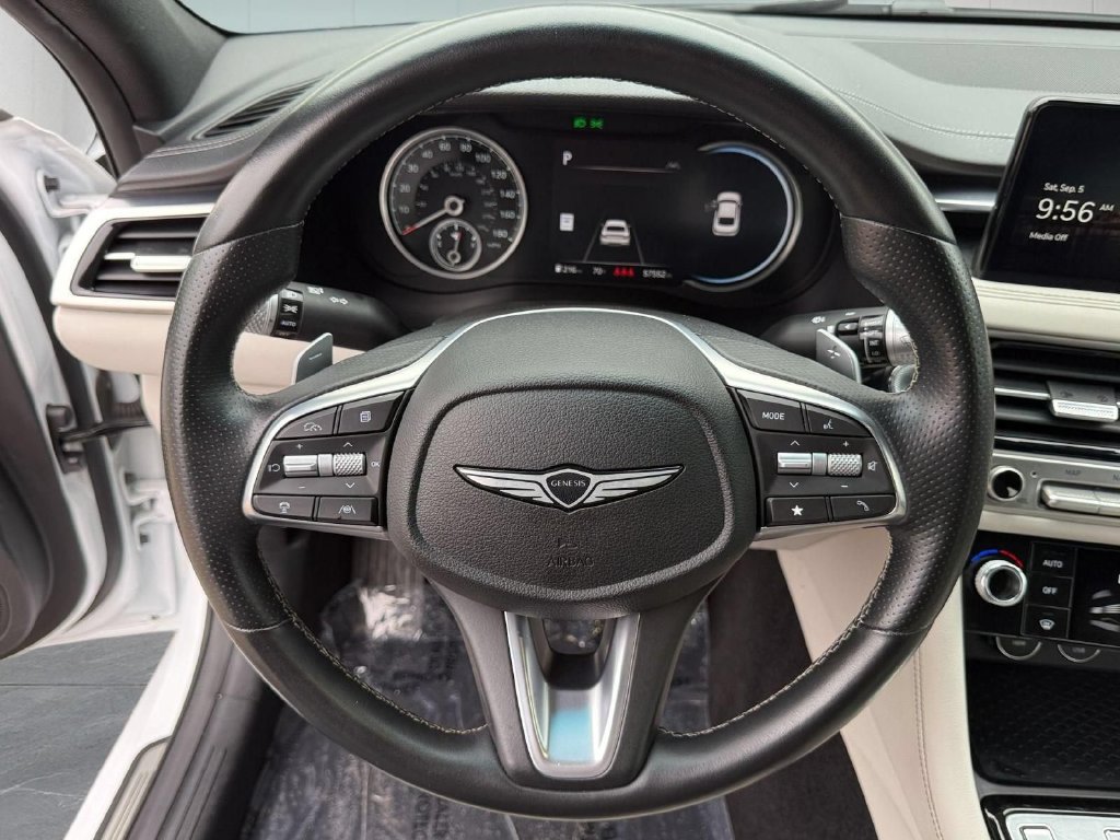 Used 2024 Genesis G70 2.5T AWD/4WD image 18