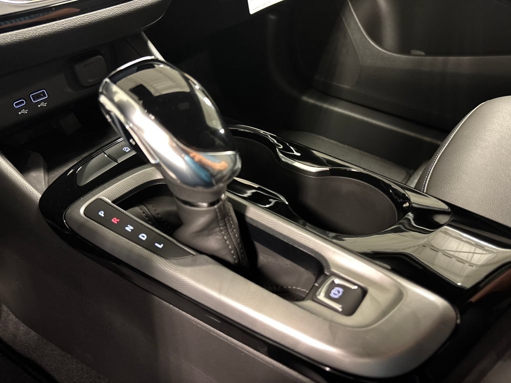 New 2026 Buick Envista Sport Touring w/ Convenience I Package FWD image 34