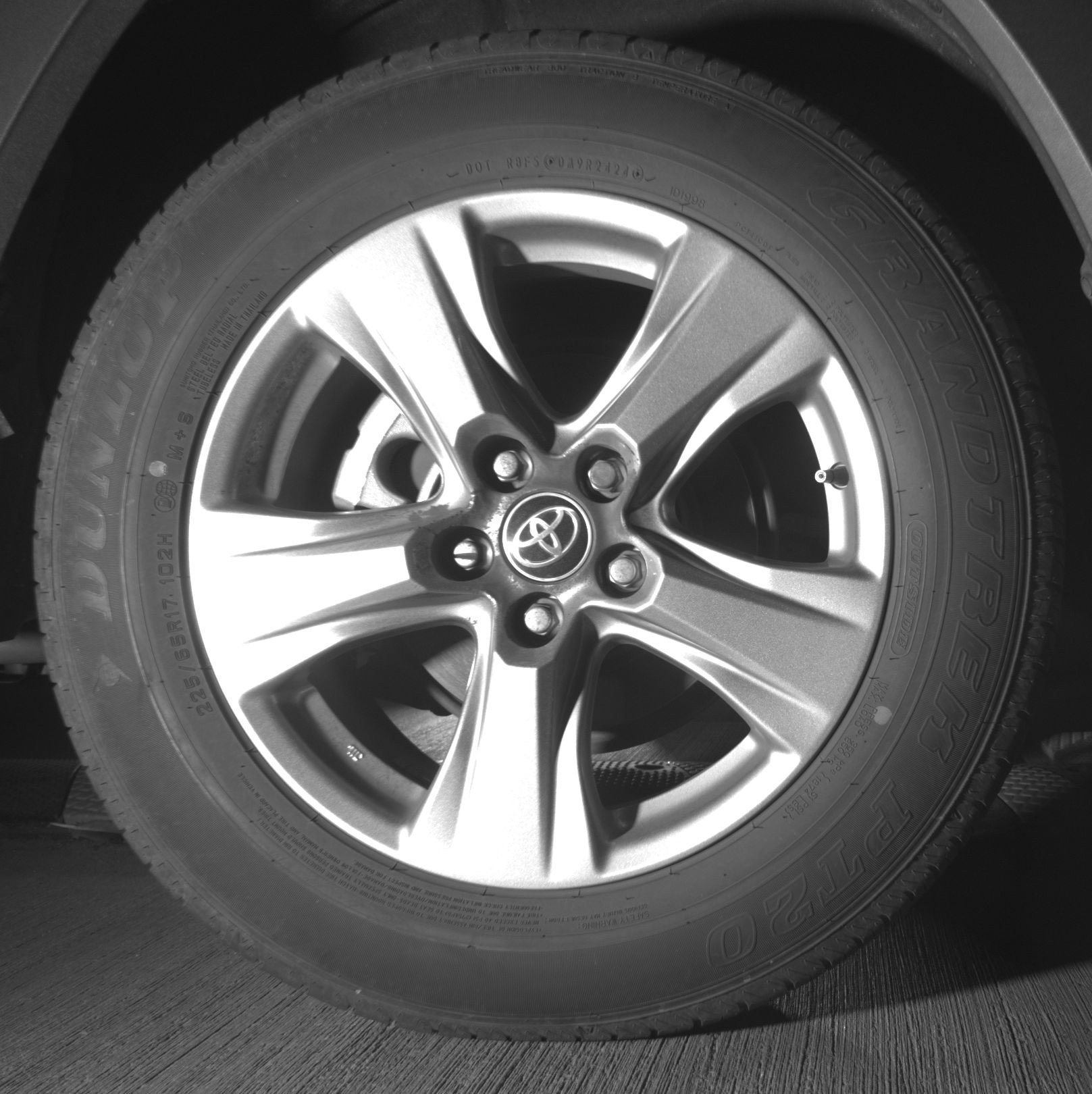 Used 2025 Toyota RAV4 XLE w/ Convenience Package image 15