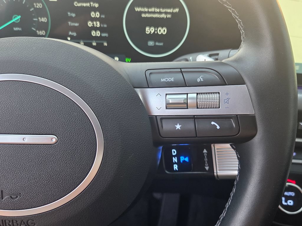 Used 2025 Hyundai Sonata Limited FWD image 23