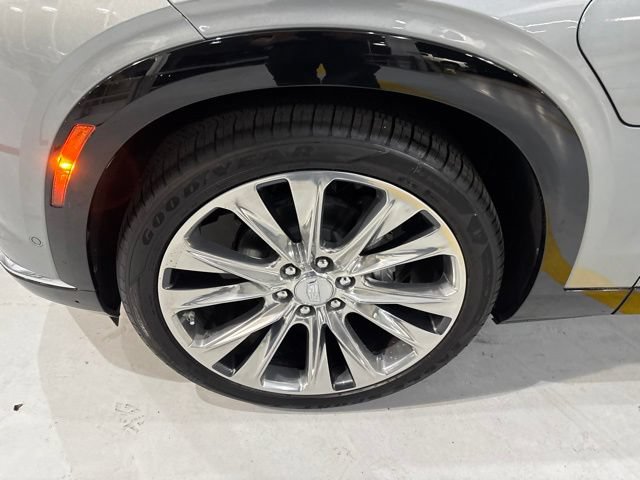 Certified 2026 Cadillac Vistiq Premium Luxury AWD/4WD image 48