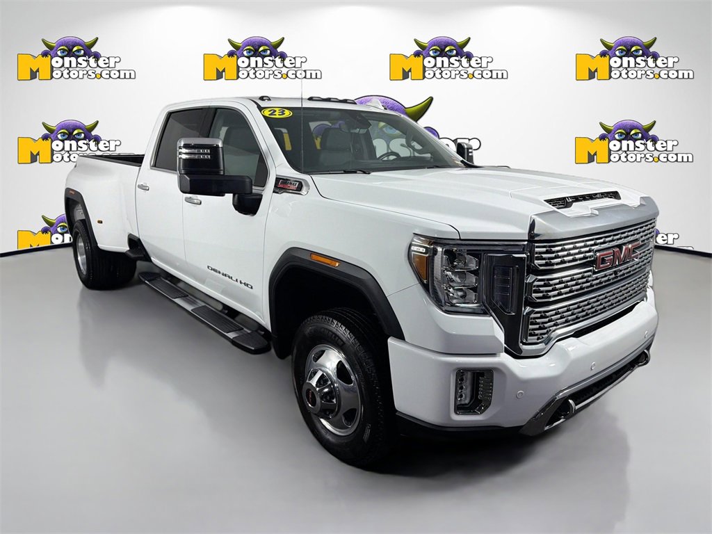 Used 2023 GMC Sierra 3500 Denali w/ Denali Ultimate Package image 3