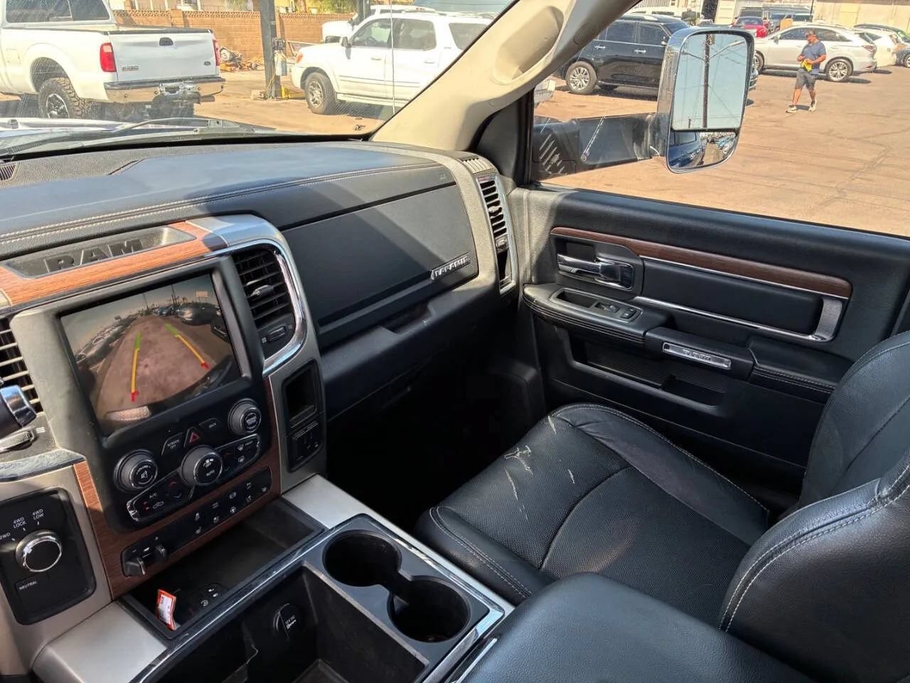Used 2014 RAM 2500 Laramie w/ Convenience Group AWD/4WD image 19