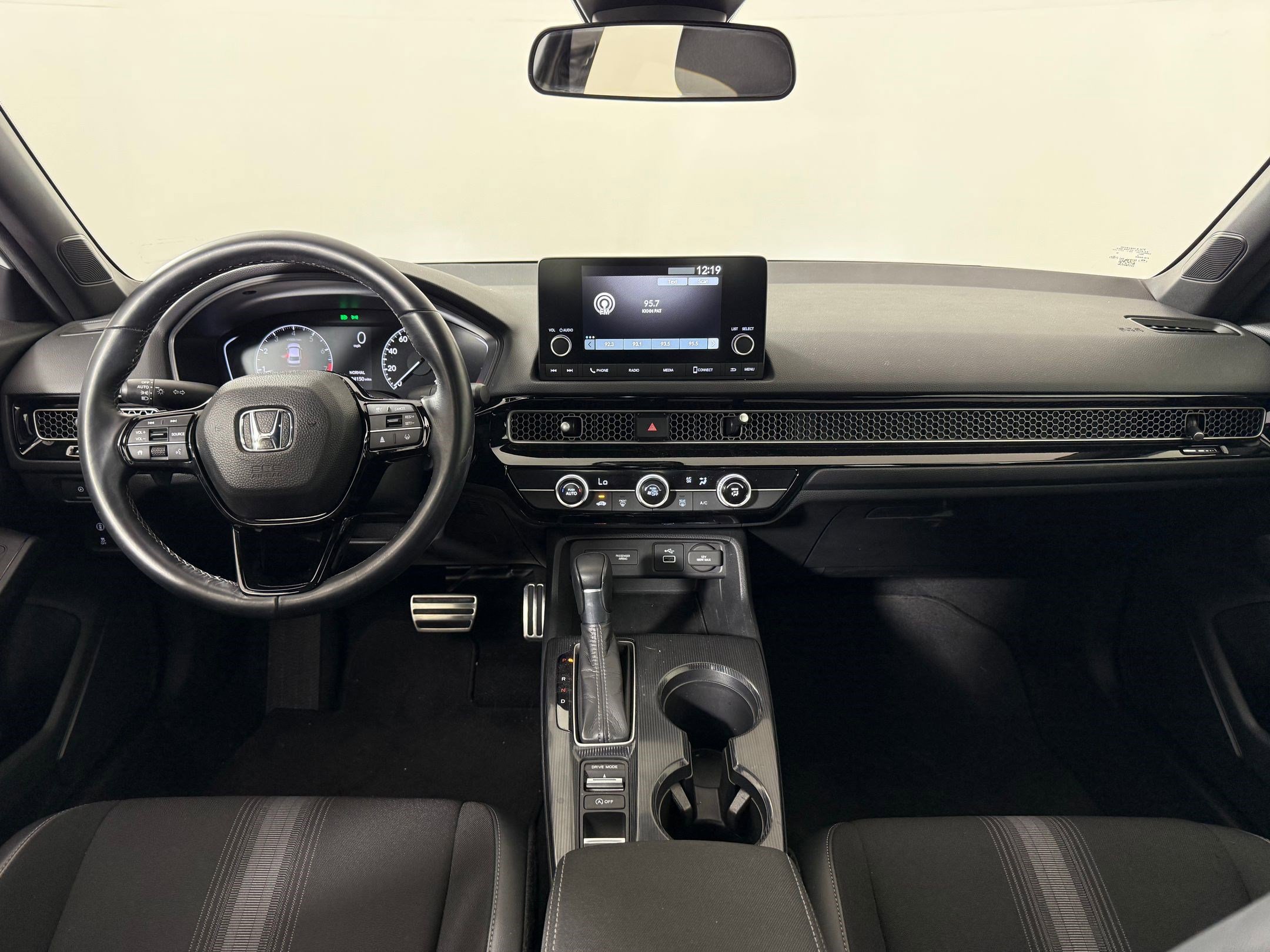 Used 2022 Honda Civic Sport image 16