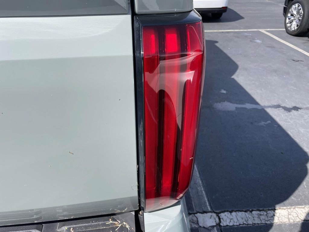 Used 2024 Toyota Tundra Limited w/ TRD Off-Road Package image 31