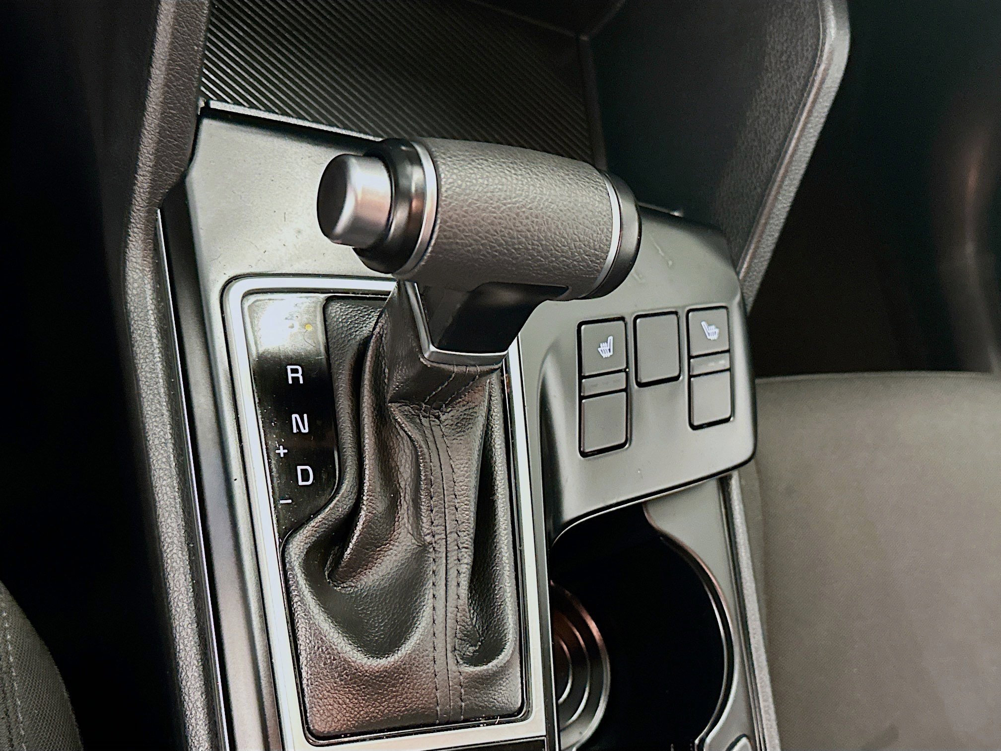 Used 2025 Kia Sportage LX image 24