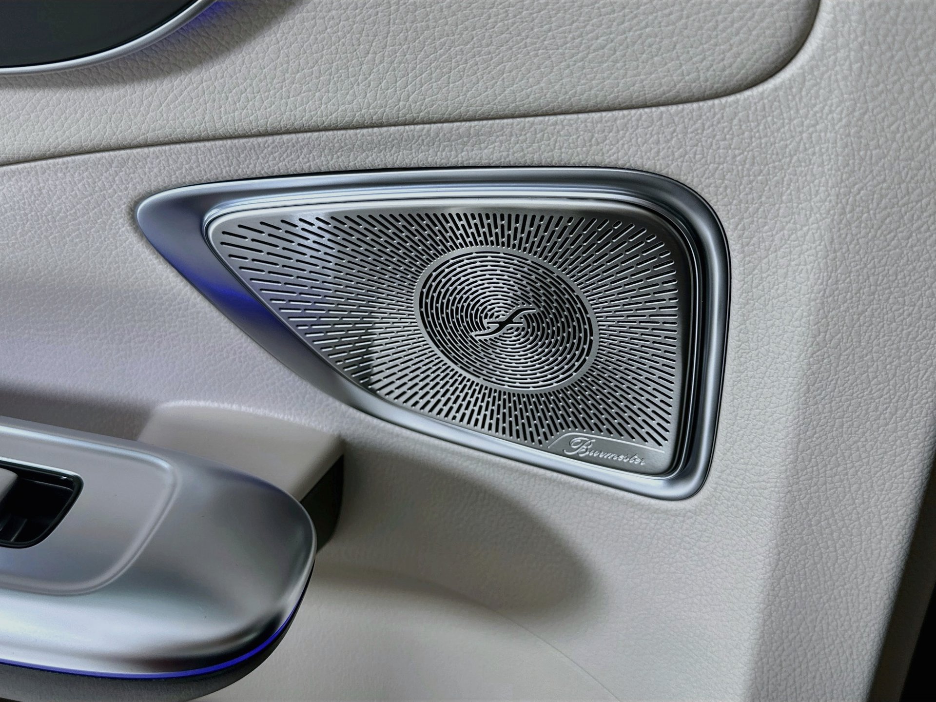New 2027 Mercedes-Benz C 300 4MATIC Sedan image 28