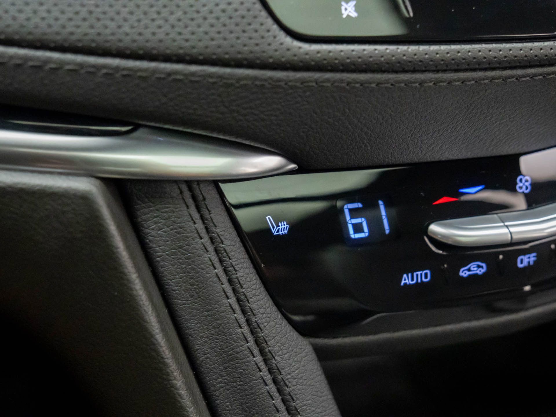 New 2025 Cadillac XT5 Premium Luxury image 27