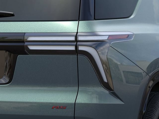 New 2027 Chevrolet Traverse RS w/ LPO, Floor Liner Package AWD/4WD image 11