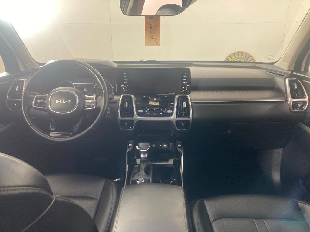 Certified 2022 Kia Sorento SX image 7