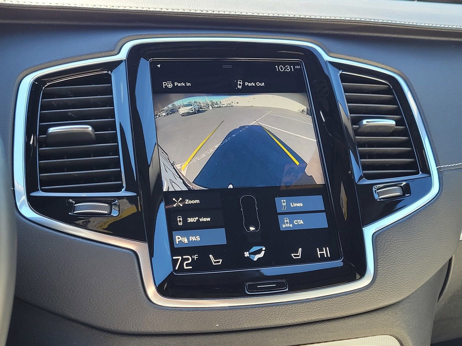 Used 2021 Volvo XC90 T8 R-Design w/ Advanced Package image 23