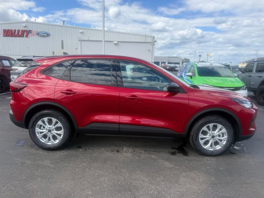 New 2026 Ford Escape Active w/ Active Premium Tech Pack AWD/4WD image 2