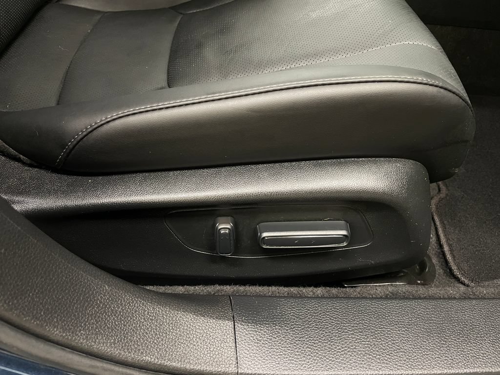Used 2024 Honda Accord Touring image 37