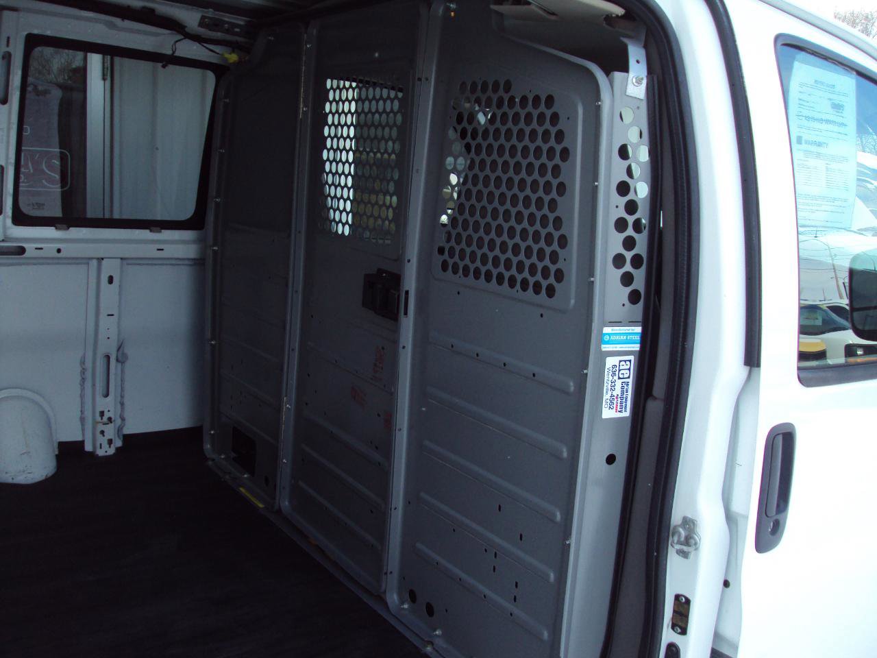 Used 2013 Chevrolet Express 1500 AWD image 11