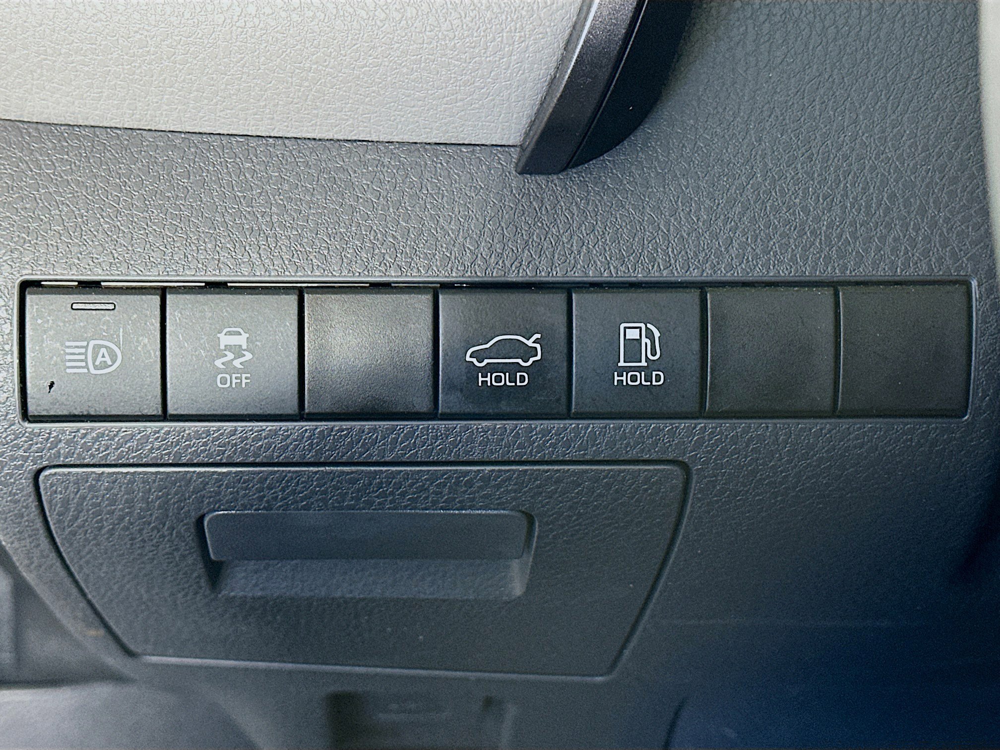 Used 2024 Toyota Camry SE image 16