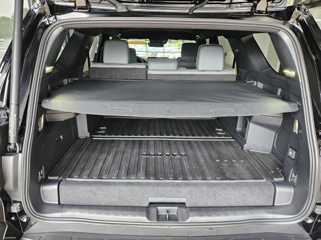 Used 2025 Toyota 4Runner Trailhunter AWD/4WD image 11