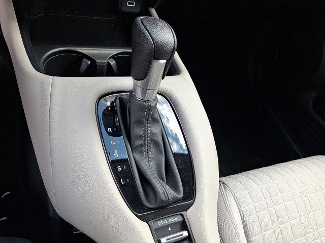 Used 2023 Honda HR-V LX image 14